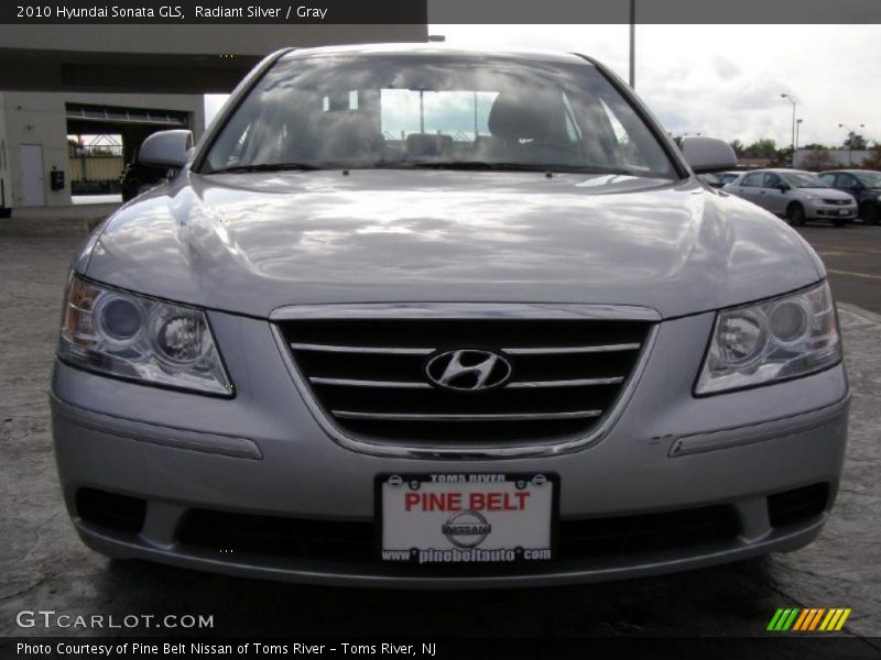 Radiant Silver / Gray 2010 Hyundai Sonata GLS
