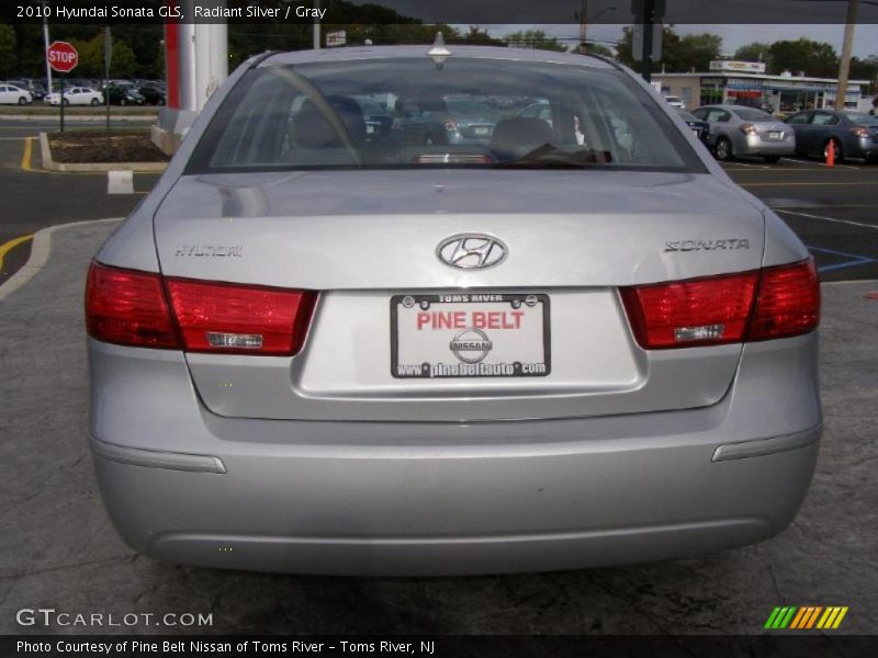 Radiant Silver / Gray 2010 Hyundai Sonata GLS