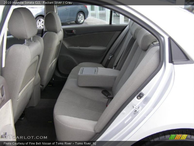 Radiant Silver / Gray 2010 Hyundai Sonata GLS