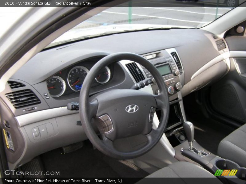 Radiant Silver / Gray 2010 Hyundai Sonata GLS
