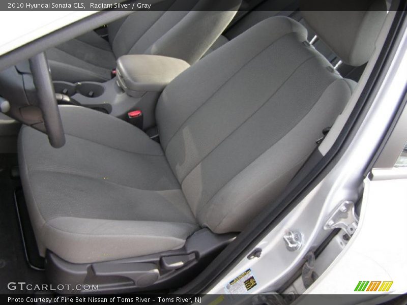 Radiant Silver / Gray 2010 Hyundai Sonata GLS