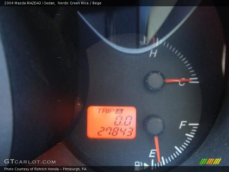 Nordic Green Mica / Beige 2004 Mazda MAZDA3 i Sedan