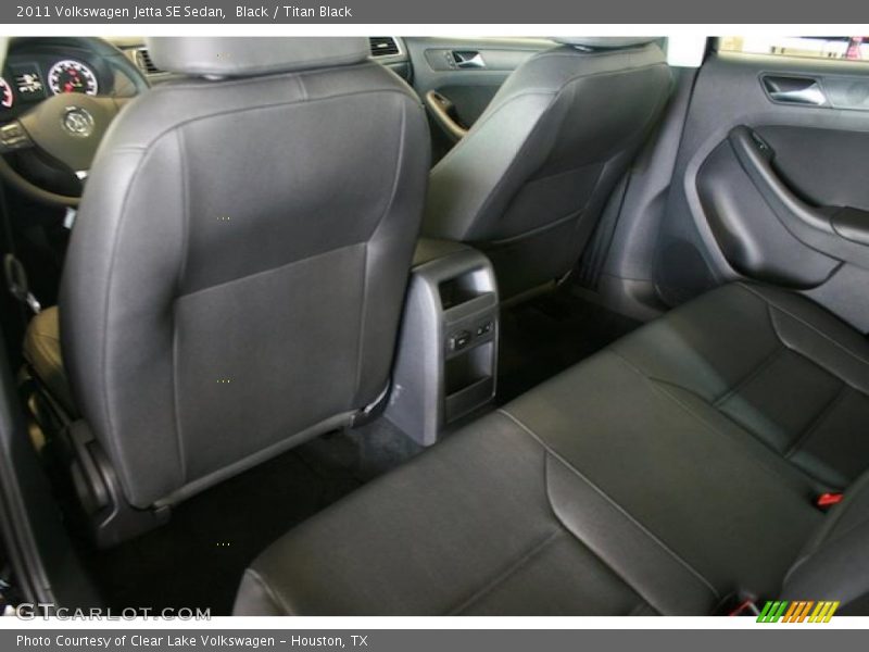 Black / Titan Black 2011 Volkswagen Jetta SE Sedan