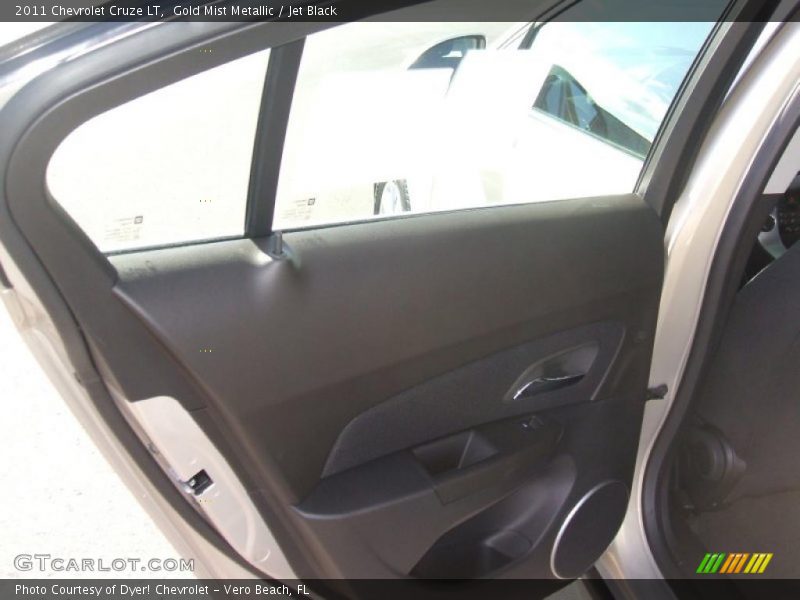 Gold Mist Metallic / Jet Black 2011 Chevrolet Cruze LT