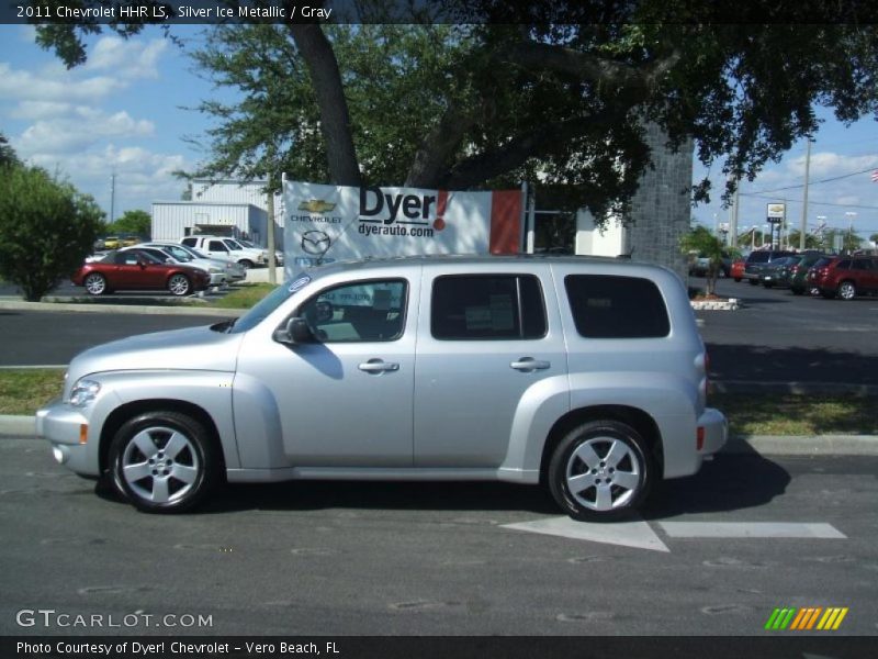 Silver Ice Metallic / Gray 2011 Chevrolet HHR LS