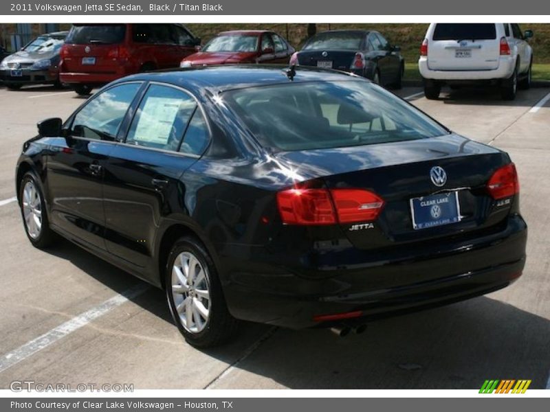 Black / Titan Black 2011 Volkswagen Jetta SE Sedan