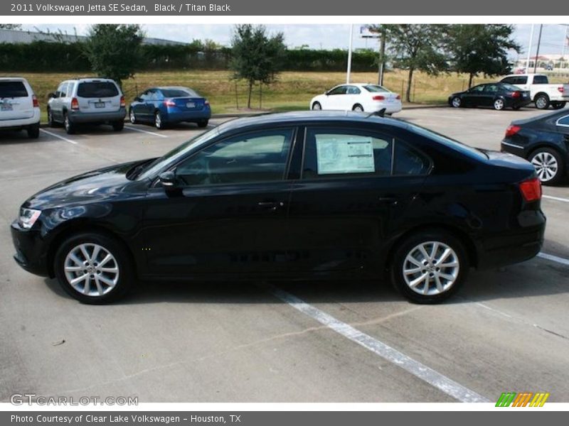 Black / Titan Black 2011 Volkswagen Jetta SE Sedan
