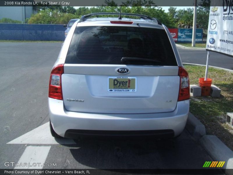Fine Silver / Gray 2008 Kia Rondo LX