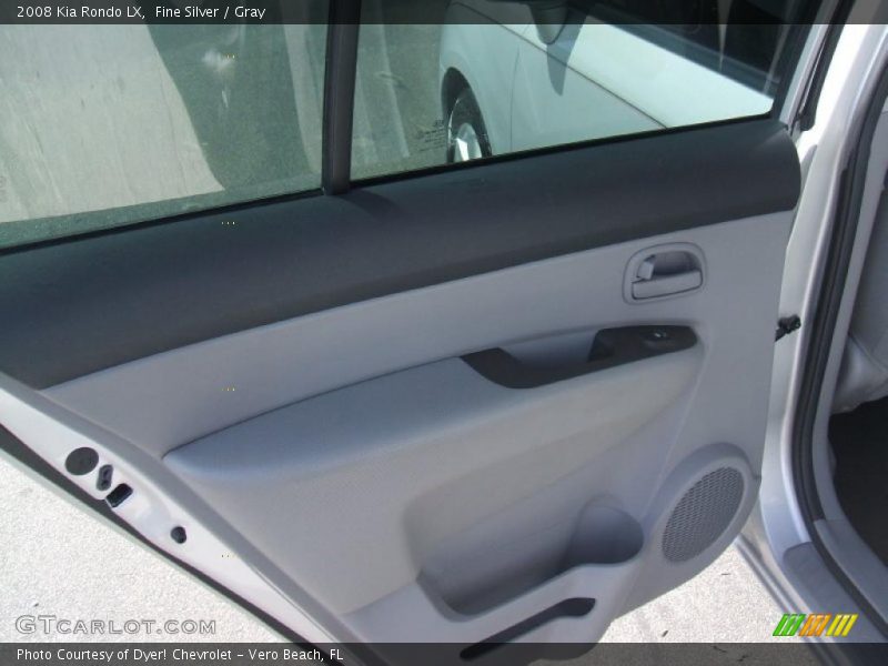 Fine Silver / Gray 2008 Kia Rondo LX