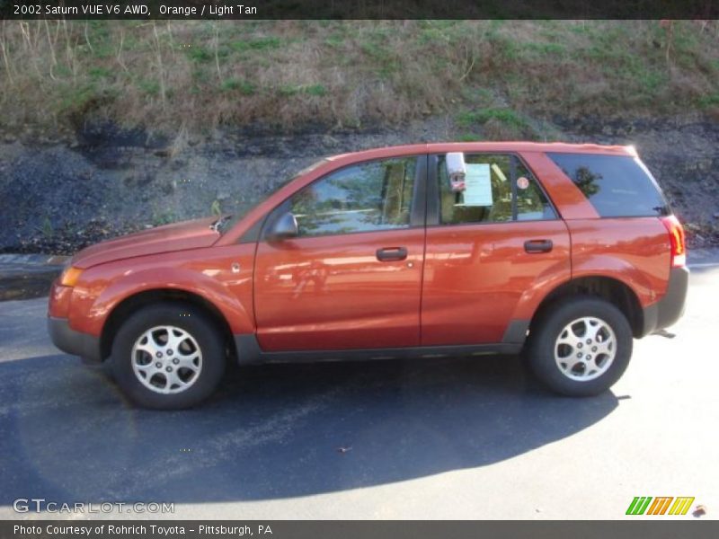 Orange / Light Tan 2002 Saturn VUE V6 AWD