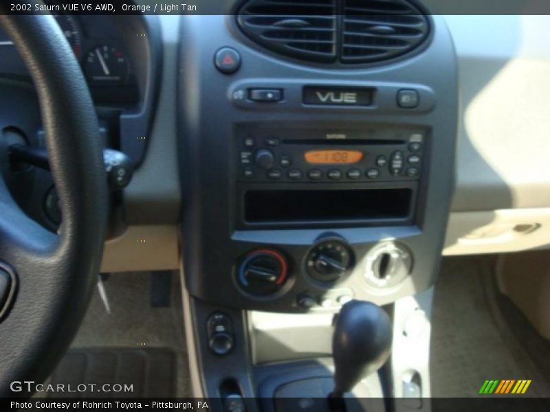 Orange / Light Tan 2002 Saturn VUE V6 AWD