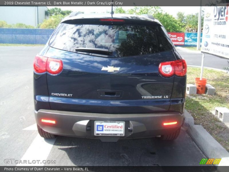 Dark Blue Metallic / Dark Gray/Light Gray 2009 Chevrolet Traverse LS