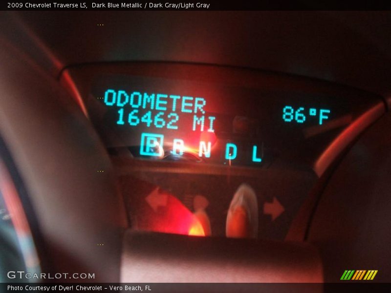 Dark Blue Metallic / Dark Gray/Light Gray 2009 Chevrolet Traverse LS