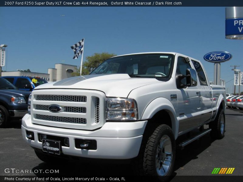 Oxford White Clearcoat / Dark Flint cloth 2007 Ford F250 Super Duty XLT Crew Cab 4x4 Renegade