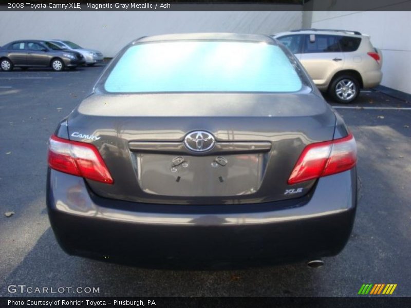 Magnetic Gray Metallic / Ash 2008 Toyota Camry XLE