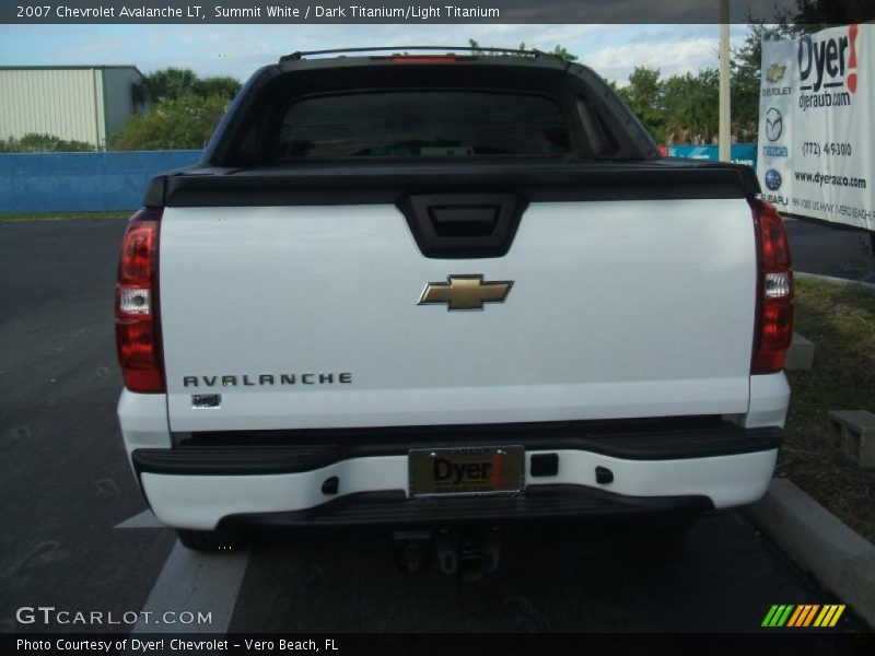 Summit White / Dark Titanium/Light Titanium 2007 Chevrolet Avalanche LT