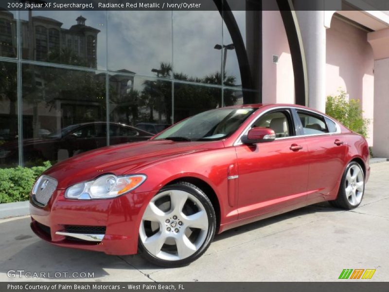 Front 3/4 View of 2009 XF Supercharged