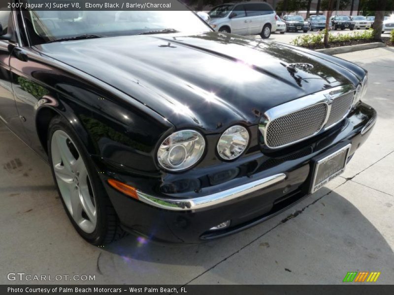 Ebony Black / Barley/Charcoal 2007 Jaguar XJ Super V8