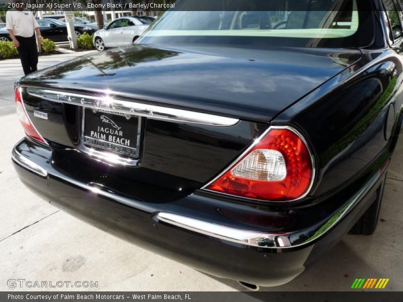 Ebony Black / Barley/Charcoal 2007 Jaguar XJ Super V8