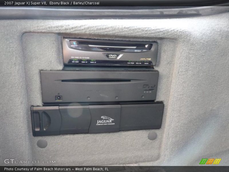 Ebony Black / Barley/Charcoal 2007 Jaguar XJ Super V8