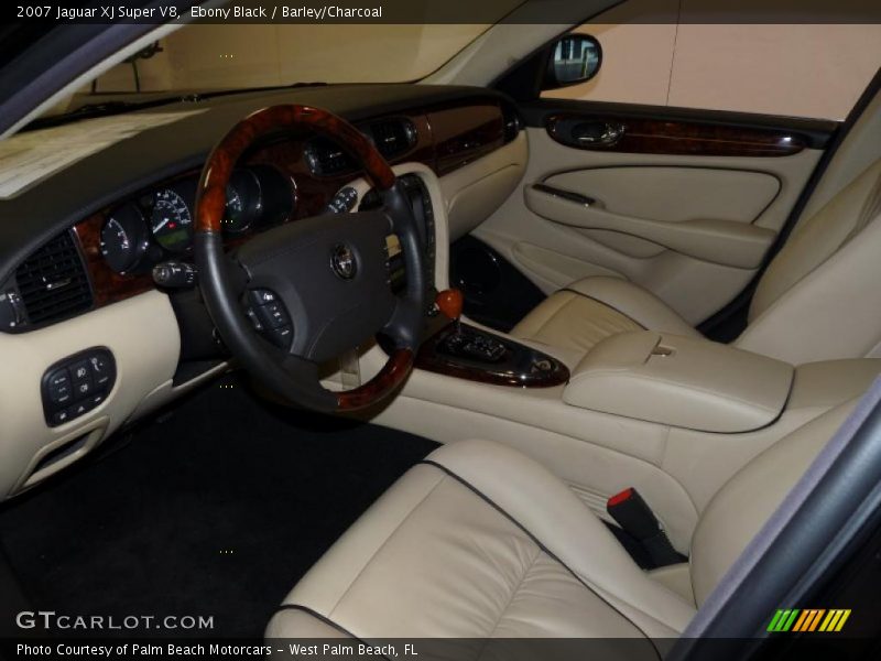  2007 XJ Super V8 Barley/Charcoal Interior