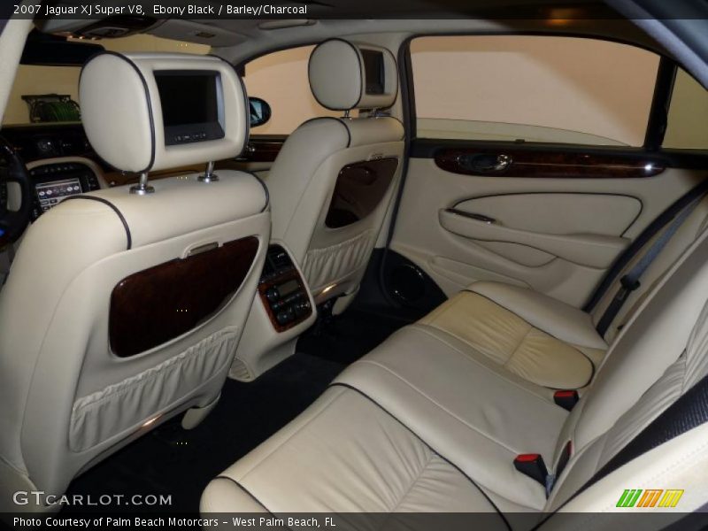  2007 XJ Super V8 Barley/Charcoal Interior