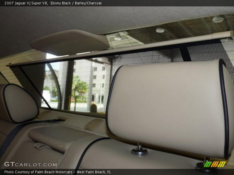  2007 XJ Super V8 Barley/Charcoal Interior