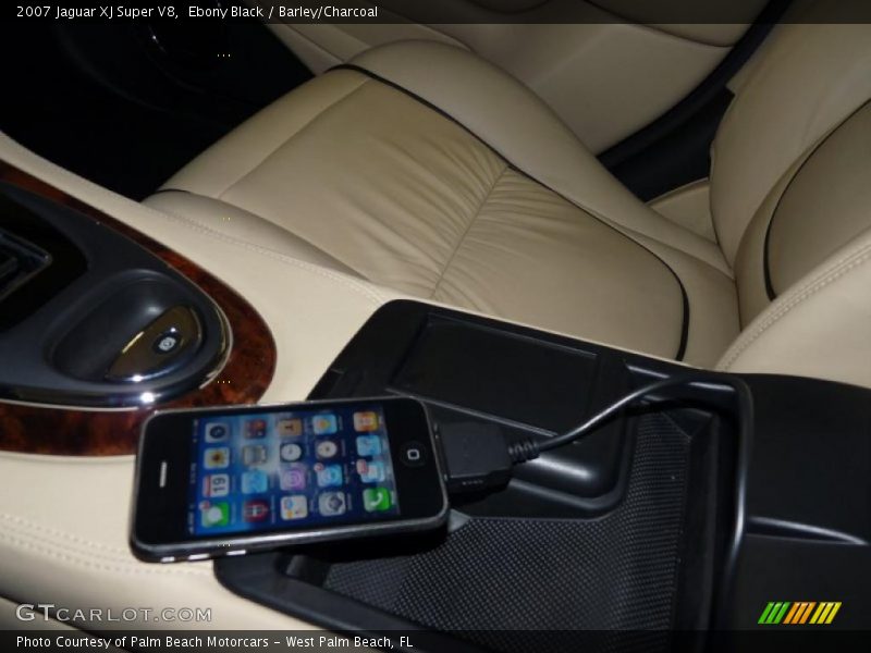 Ebony Black / Barley/Charcoal 2007 Jaguar XJ Super V8