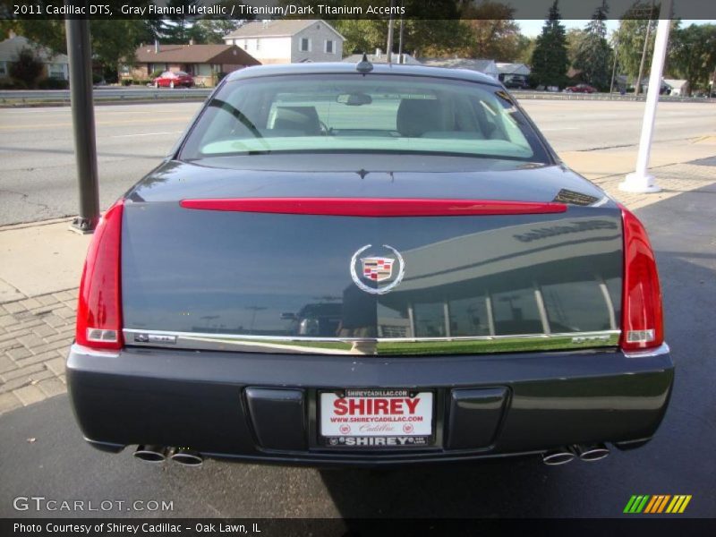 Gray Flannel Metallic / Titanium/Dark Titanium Accents 2011 Cadillac DTS