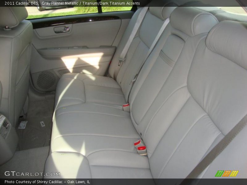 Gray Flannel Metallic / Titanium/Dark Titanium Accents 2011 Cadillac DTS