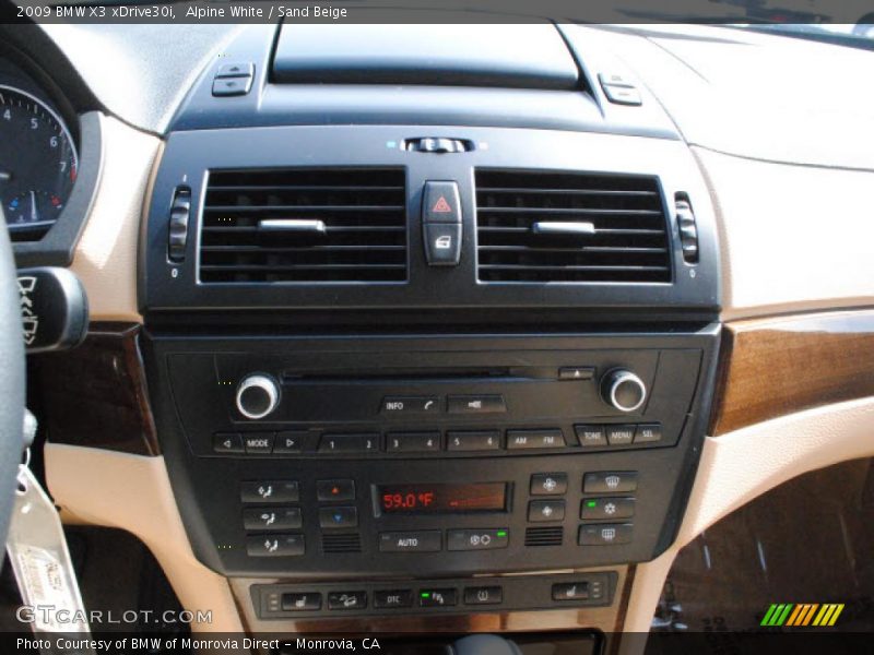 Alpine White / Sand Beige 2009 BMW X3 xDrive30i