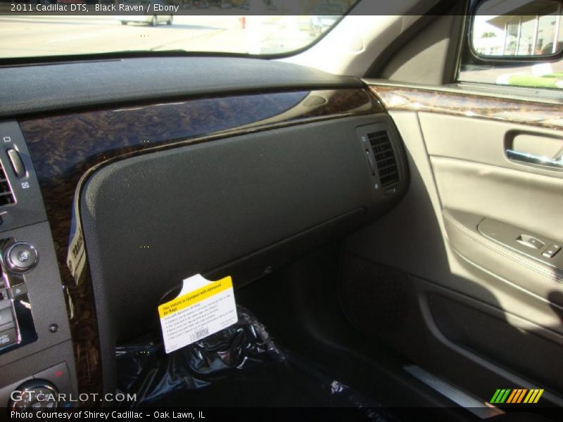 Black Raven / Ebony 2011 Cadillac DTS