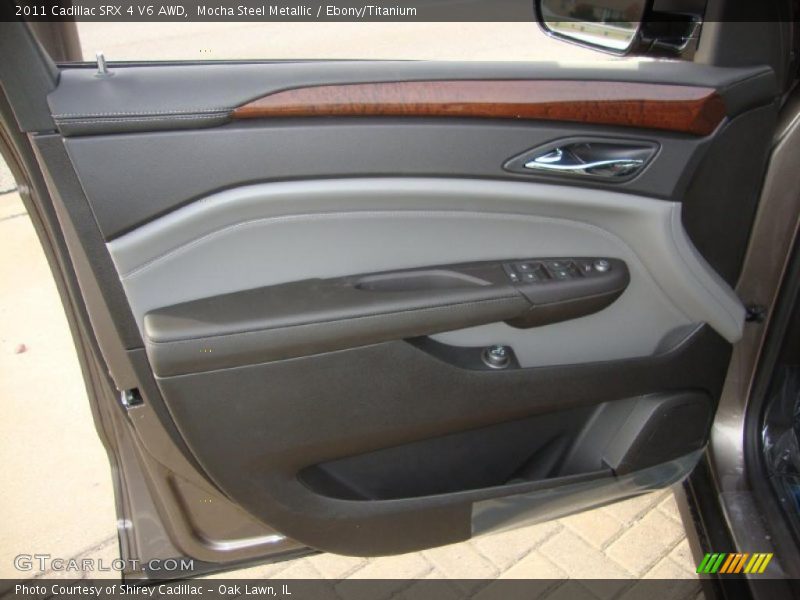 Door Panel of 2011 SRX 4 V6 AWD