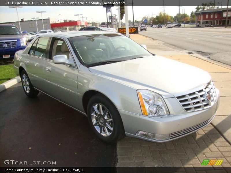 Radiant Silver Metallic / Shale/Cocoa Accents 2011 Cadillac DTS Luxury
