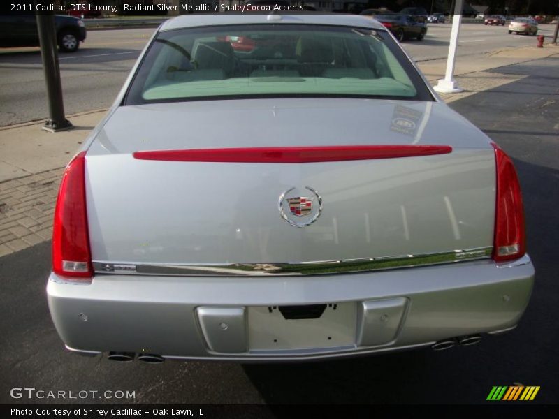 Radiant Silver Metallic / Shale/Cocoa Accents 2011 Cadillac DTS Luxury