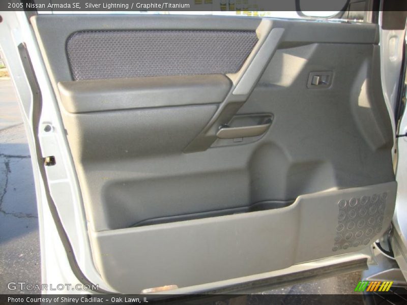 Silver Lightning / Graphite/Titanium 2005 Nissan Armada SE
