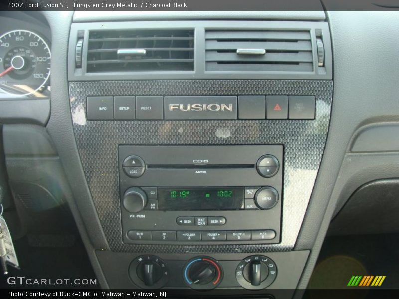 Tungsten Grey Metallic / Charcoal Black 2007 Ford Fusion SE