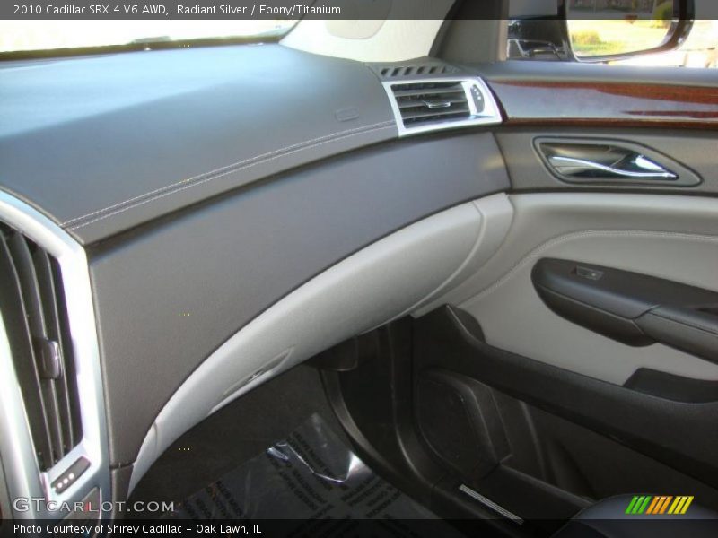 Radiant Silver / Ebony/Titanium 2010 Cadillac SRX 4 V6 AWD