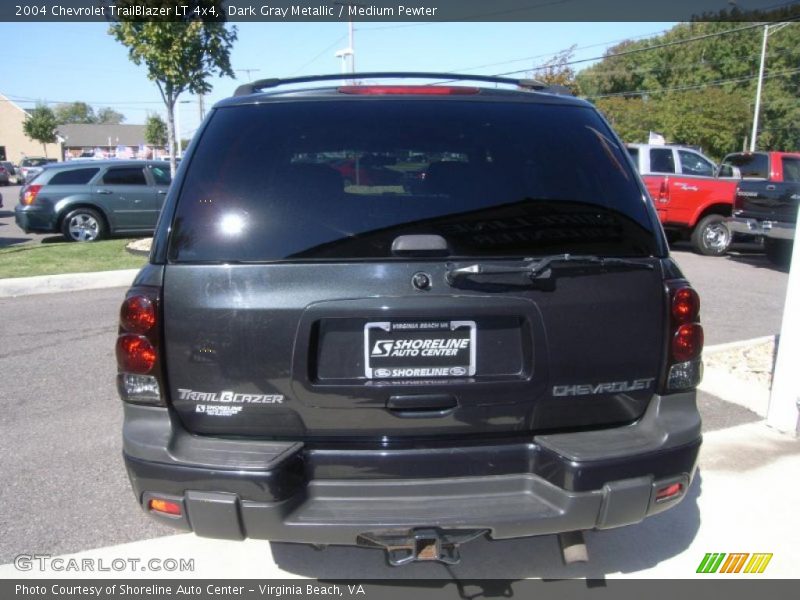 Dark Gray Metallic / Medium Pewter 2004 Chevrolet TrailBlazer LT 4x4