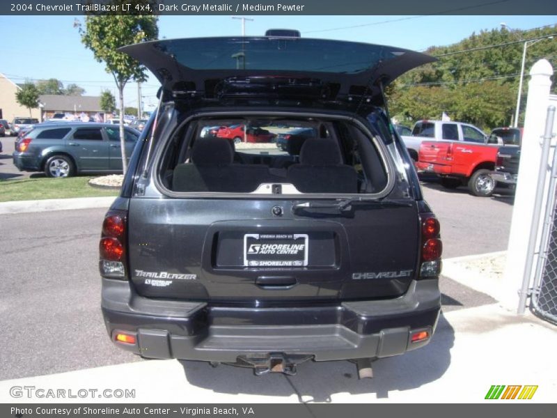 Dark Gray Metallic / Medium Pewter 2004 Chevrolet TrailBlazer LT 4x4