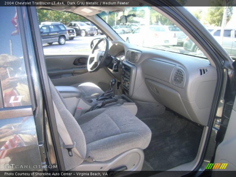 Dark Gray Metallic / Medium Pewter 2004 Chevrolet TrailBlazer LT 4x4