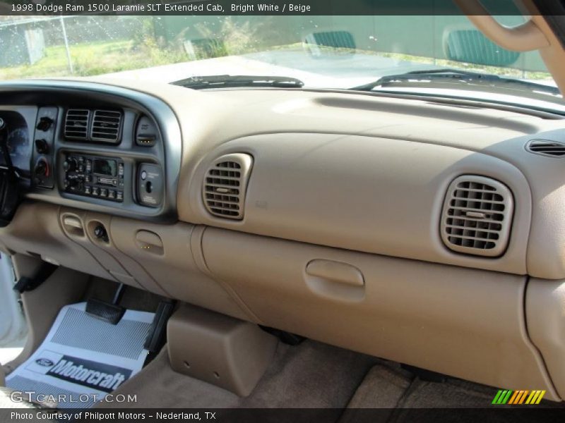Dashboard of 1998 Ram 1500 Laramie SLT Extended Cab
