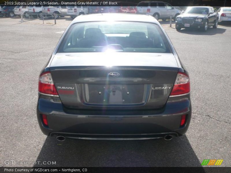 Diamond Gray Metallic / Off Black 2009 Subaru Legacy 2.5i Sedan