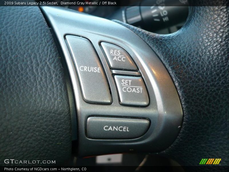 Diamond Gray Metallic / Off Black 2009 Subaru Legacy 2.5i Sedan