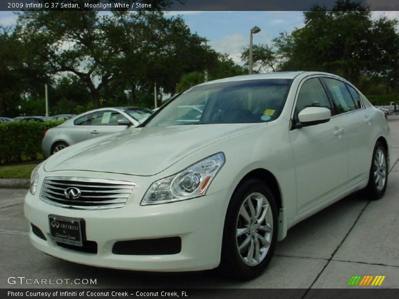 Moonlight White / Stone 2009 Infiniti G 37 Sedan