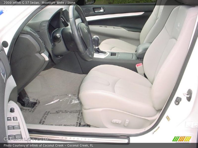 Moonlight White / Stone 2009 Infiniti G 37 Sedan