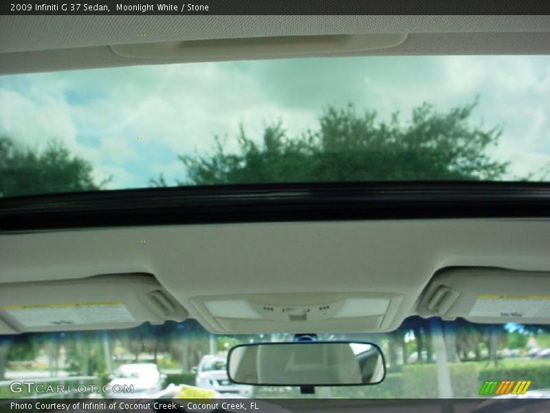 Moonlight White / Stone 2009 Infiniti G 37 Sedan