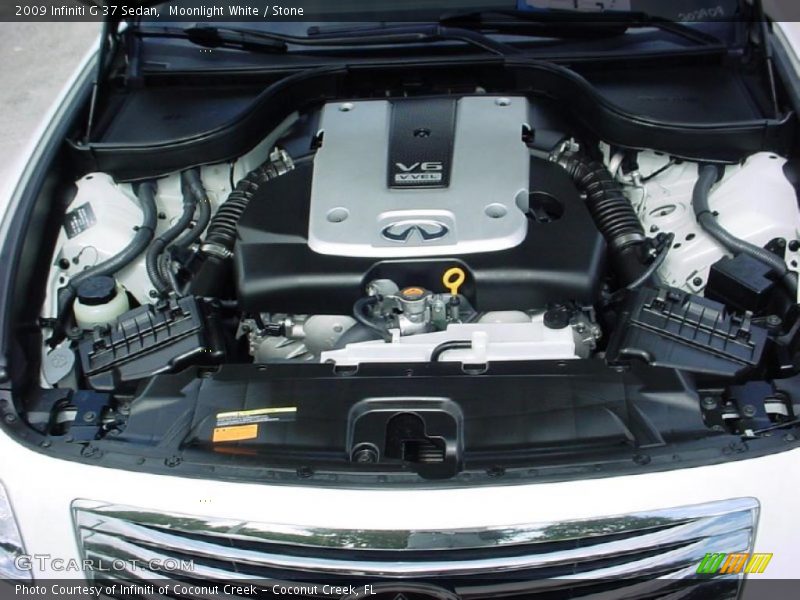 Moonlight White / Stone 2009 Infiniti G 37 Sedan