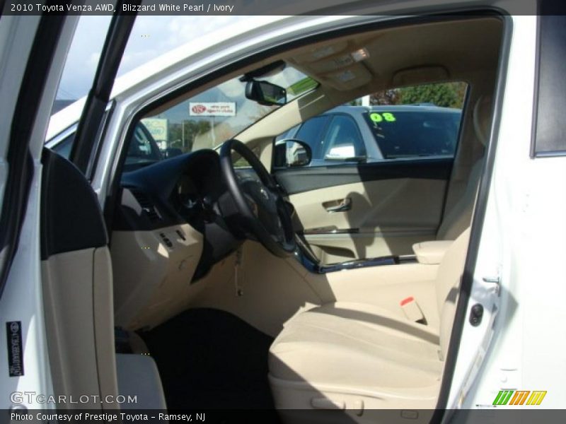 Blizzard White Pearl / Ivory 2010 Toyota Venza AWD