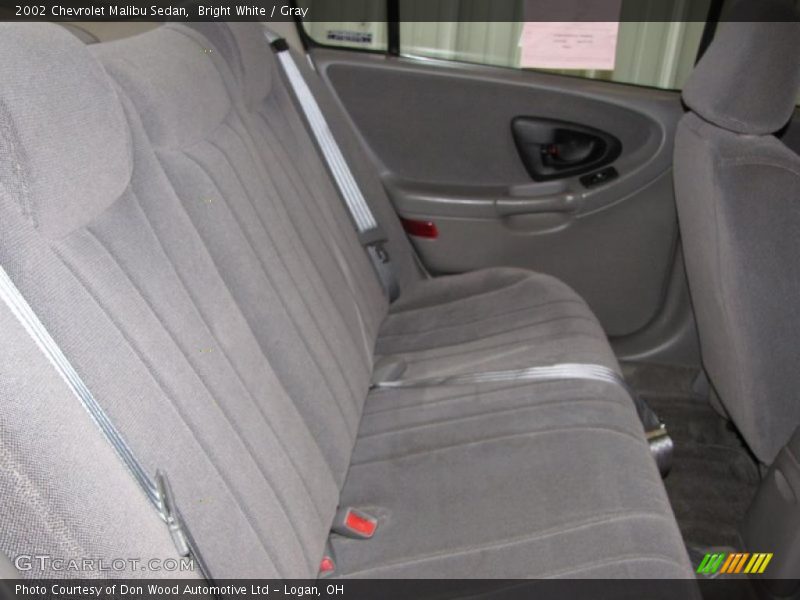 Bright White / Gray 2002 Chevrolet Malibu Sedan